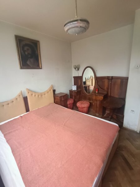 Victoriei, Iancu de Hunedoara, Liceu Tonitza, apartament 3 camere.
